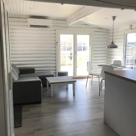 Bastoestugby 17 Holiday home Palsbole