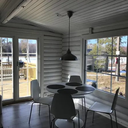 Bastoestugby 17 بيت للعطل Palsbole